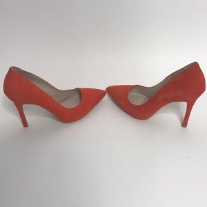 *NEVER WORN* Shoe Mint Orange Pumps